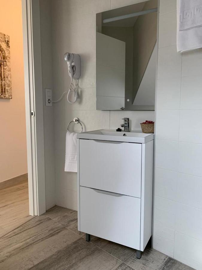 לאנס Apartamento Los Arcos מראה חיצוני תמונה